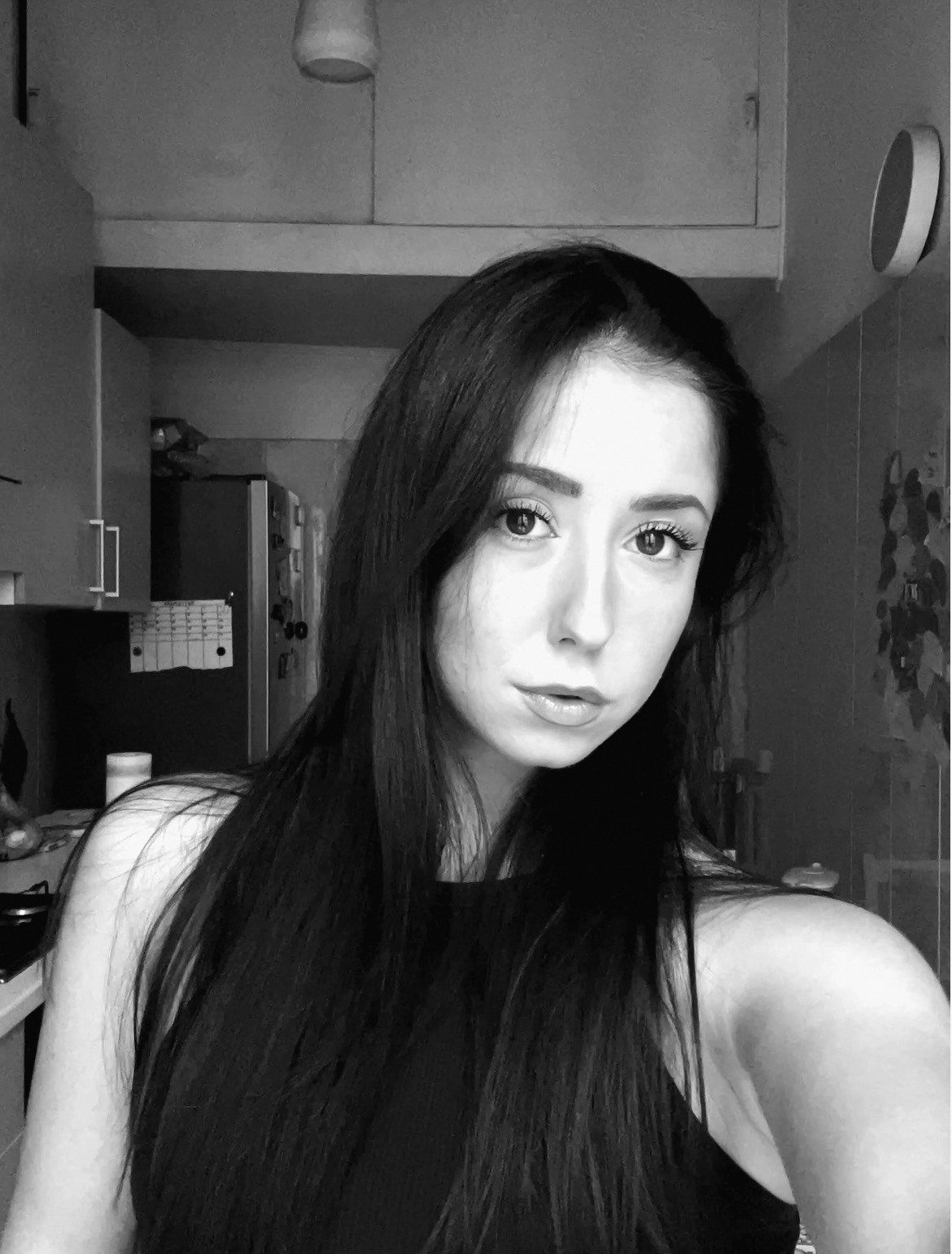 Ritratto in bianco e nero di Tiziana Lisci
